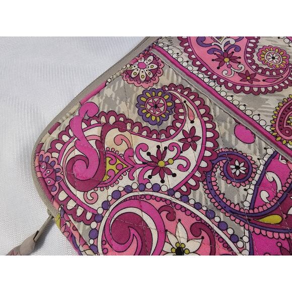 Vera Bradley Laptop Sleeve 13"-14" Pink Paisley Print Quilted Case - Pre-owned! - Picture 2 of 11